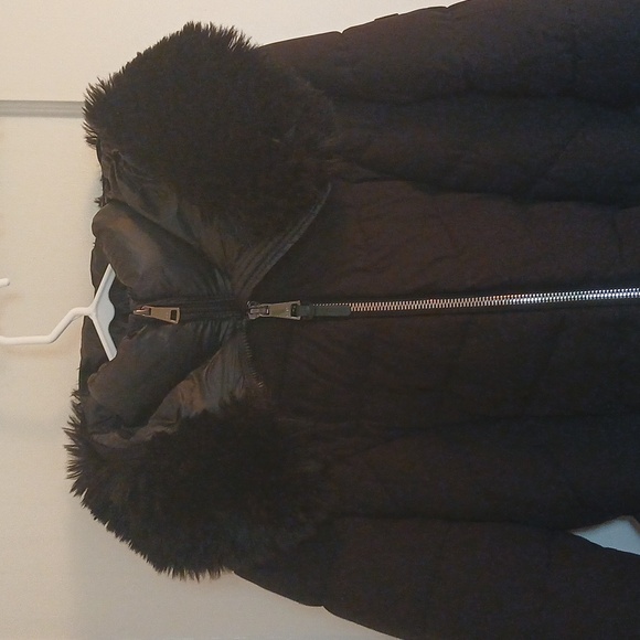 DKNYC Black Puffer Jacket Sleek Insulated Design - Picture 12 of 16